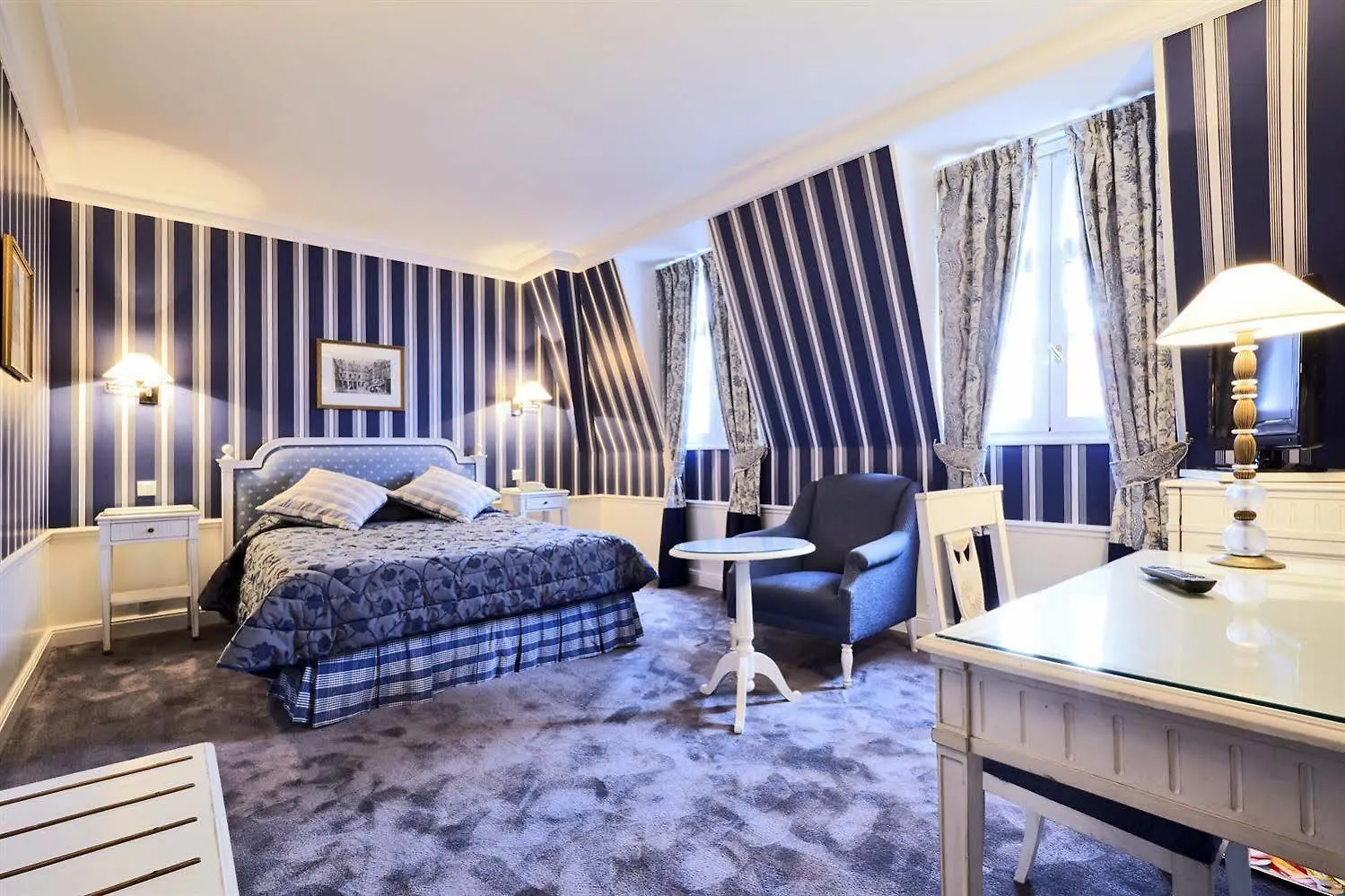 Golden Tulip Washington Opera Hotel Paris