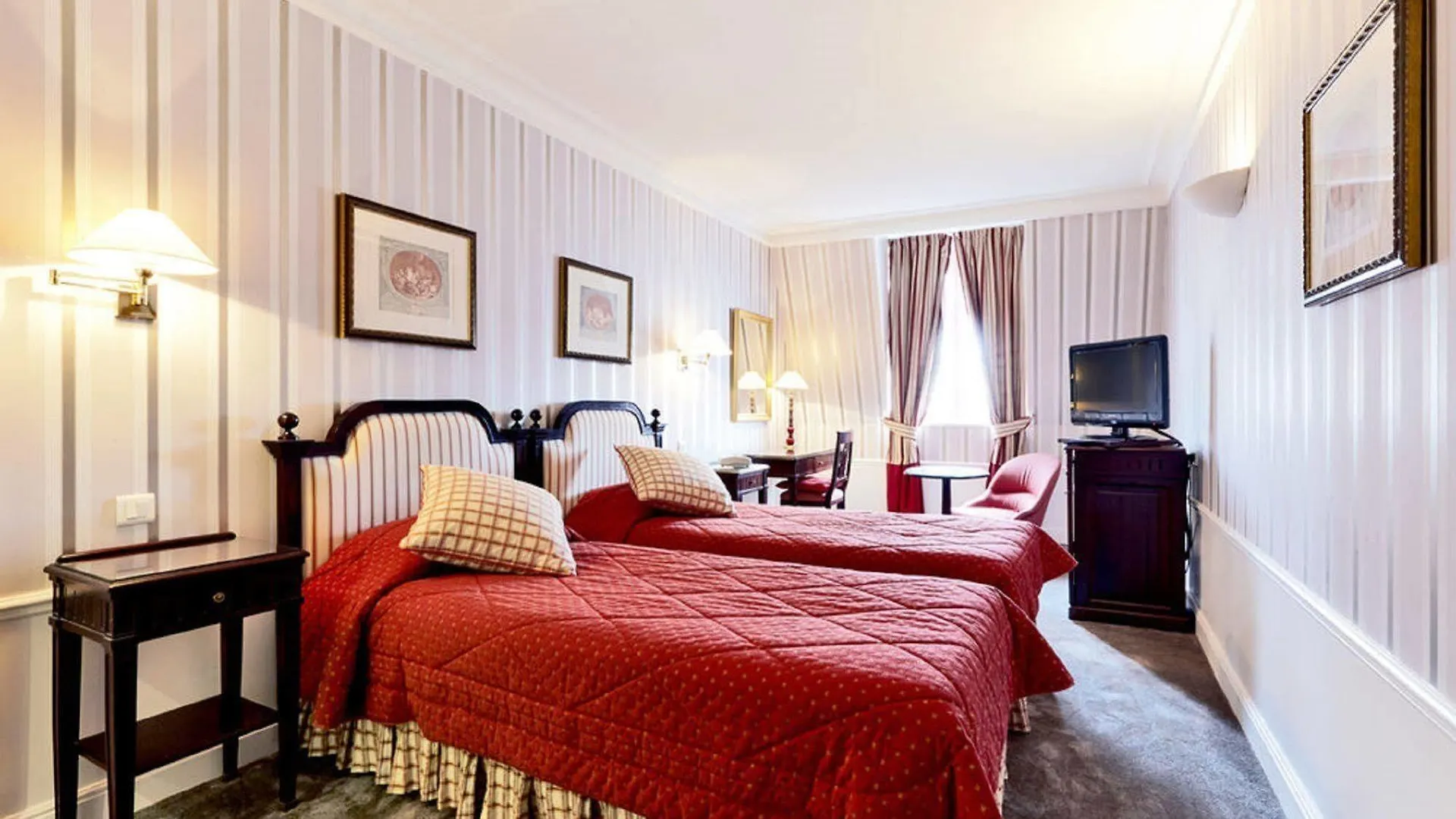 Golden Tulip Washington Opera Hotel Paris